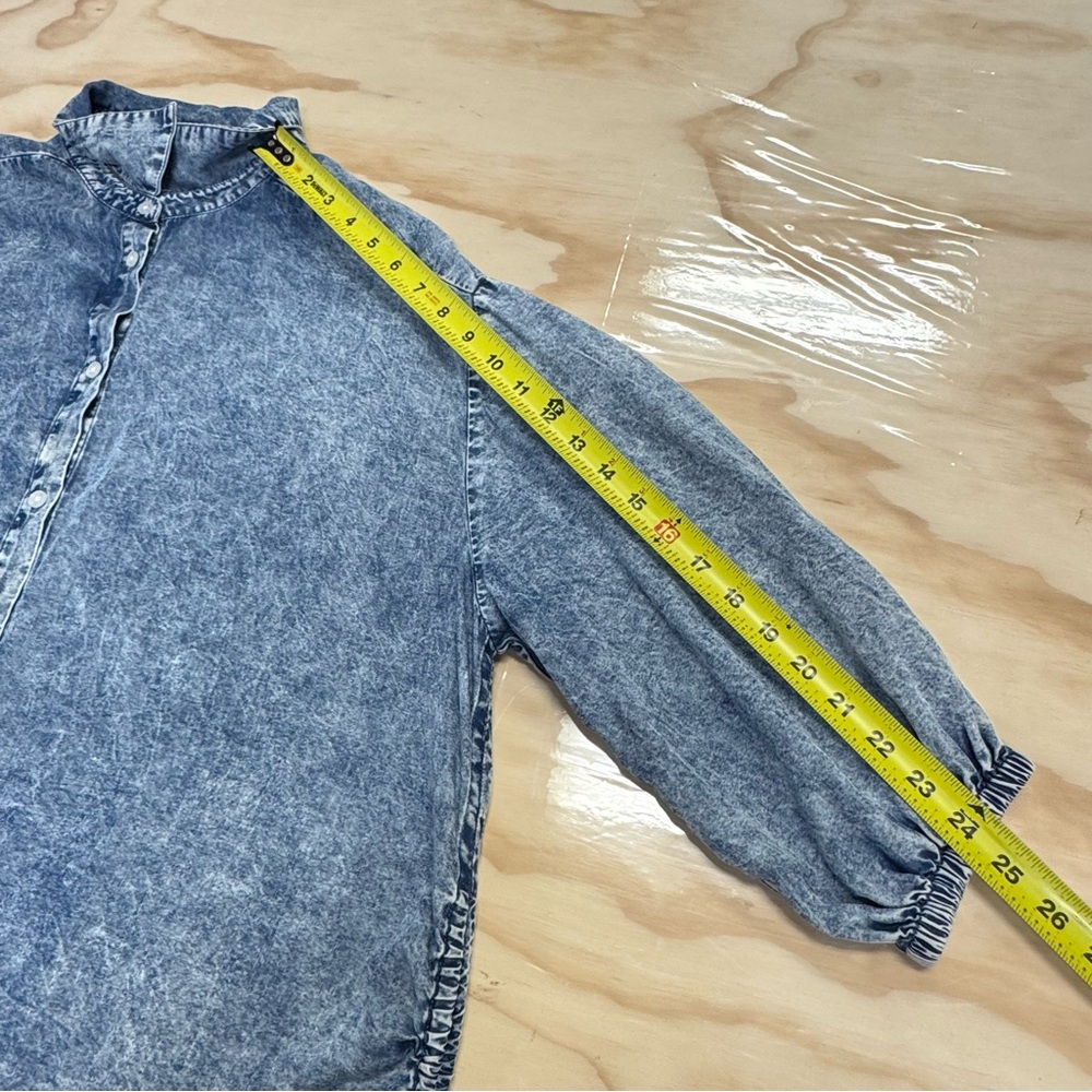 🍁Marc New York Acid Wash Tencel Oversized Cutouts Denim Button Down Shirt Medium - Picture 12 of 13